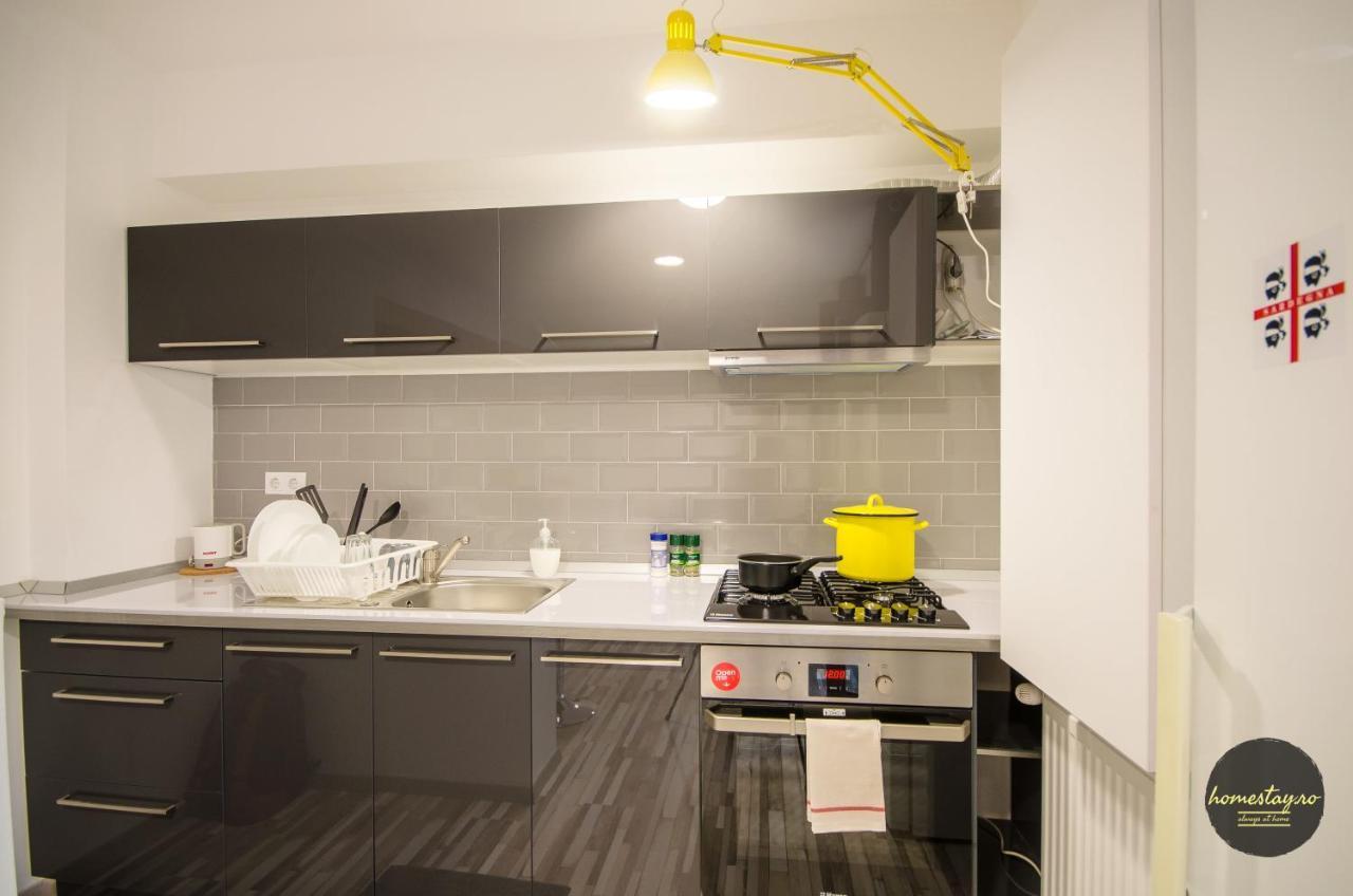 Homestay Отопени Экстерьер фото