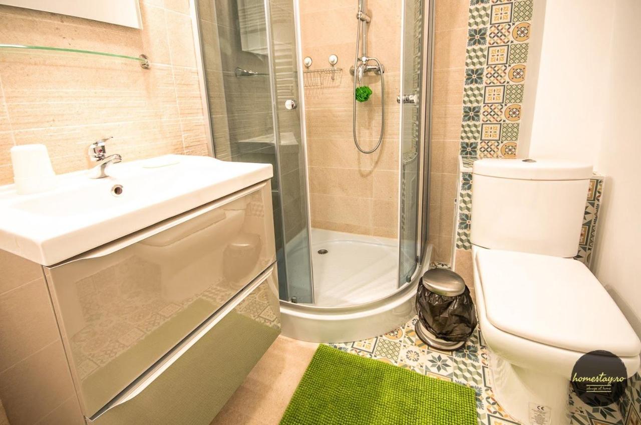 Homestay Отопени Экстерьер фото