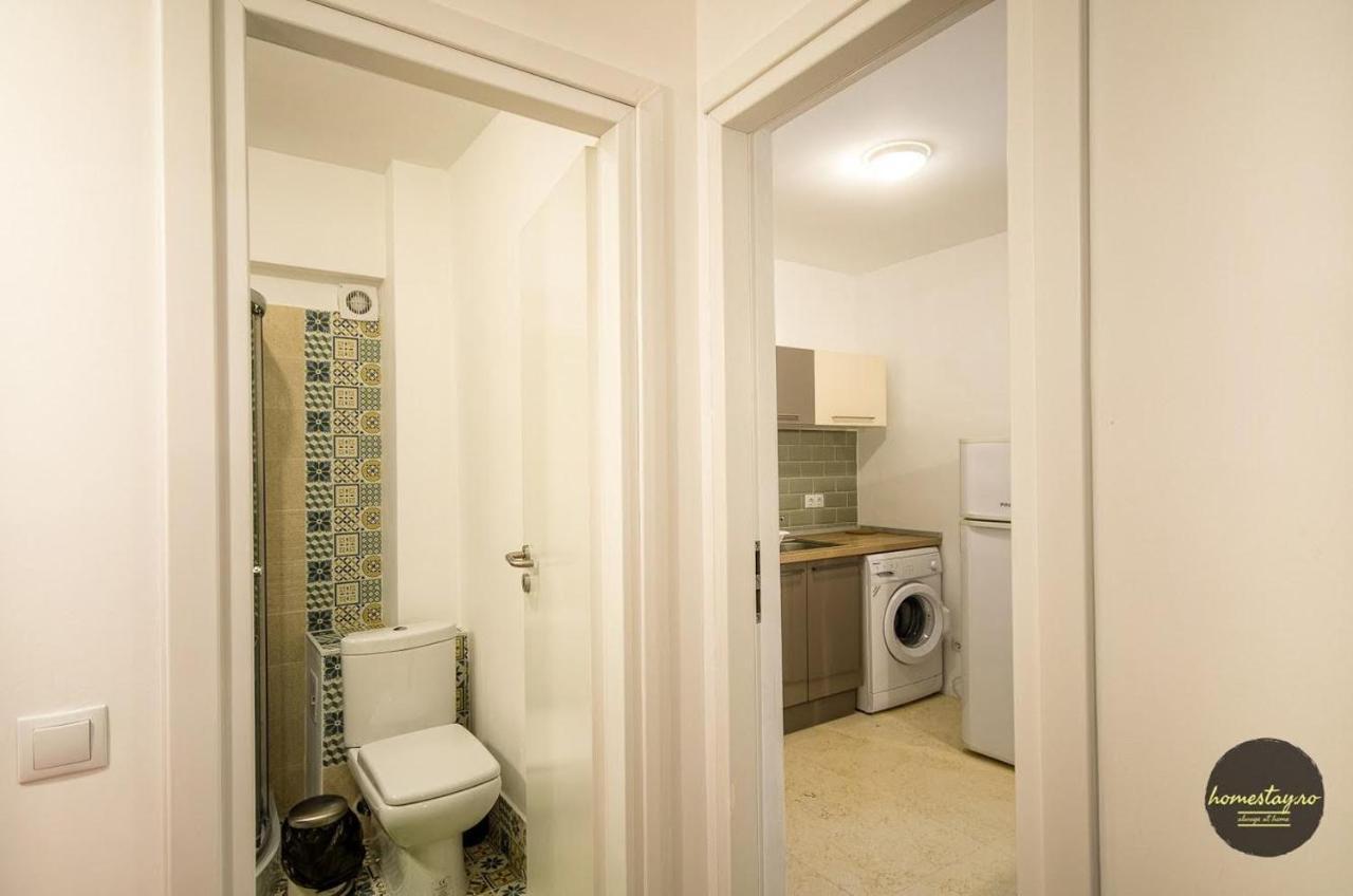 Homestay Отопени Экстерьер фото