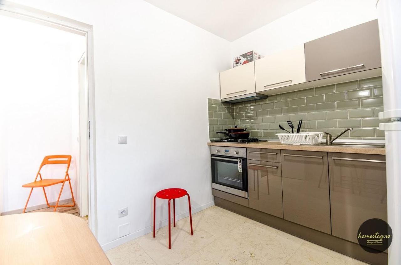 Homestay Отопени Экстерьер фото