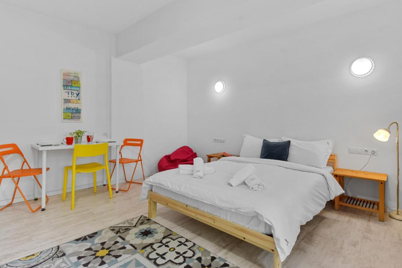 Homestay Отопени Экстерьер фото